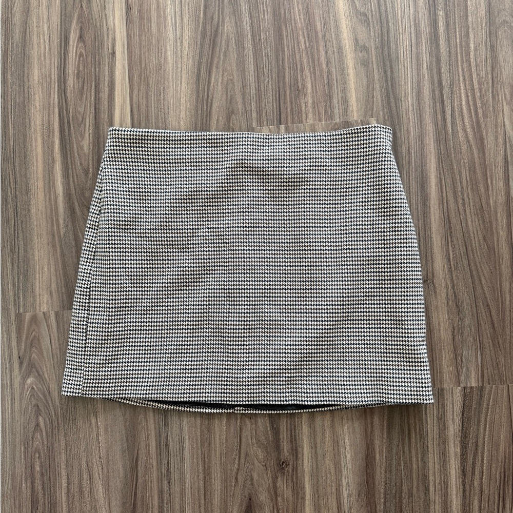 Houndstooth Mango Miniskirt